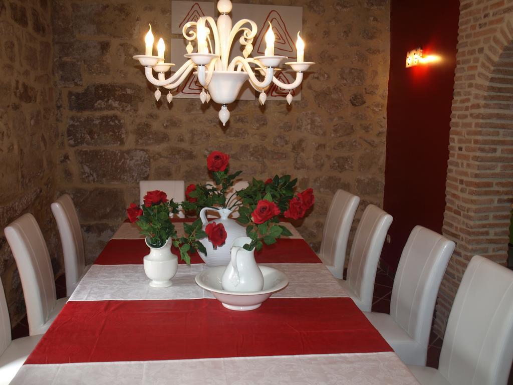 Hosteria El Pomar Novales Εξωτερικό φωτογραφία